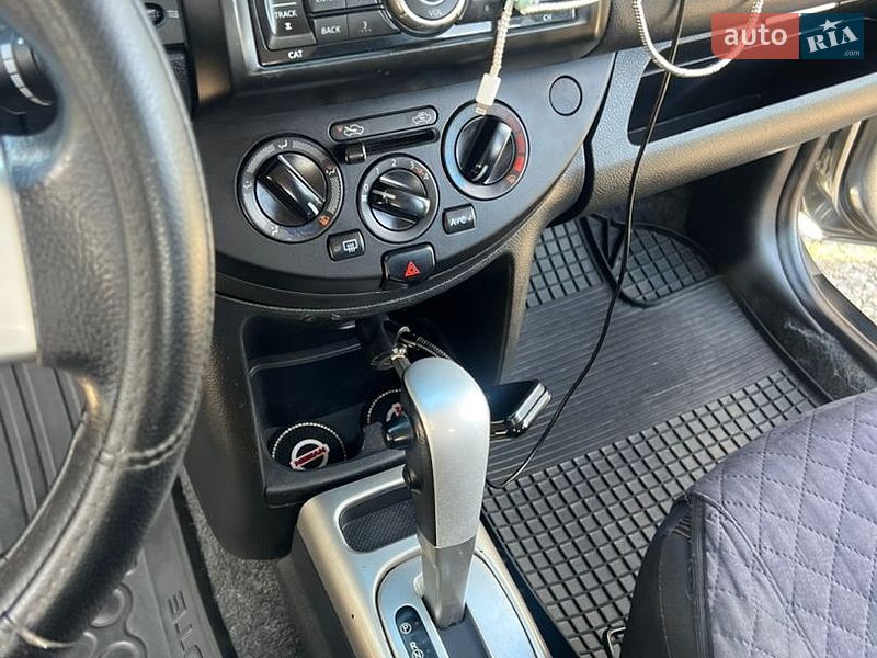 Хетчбек Nissan Note 2010 в Надвірній