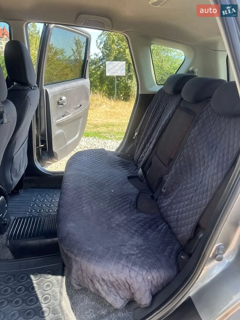 2010 Nissan Note - мініатюра 36