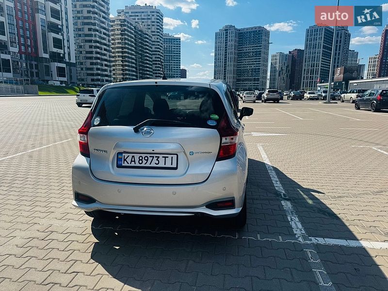 Хетчбек Nissan Note 2019 в Києві фото 6 Хетчбек Nissan Note 2019 в Києві