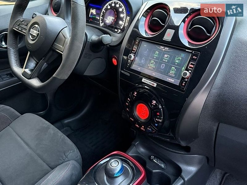 Хетчбек Nissan Note 2017 в Одесі