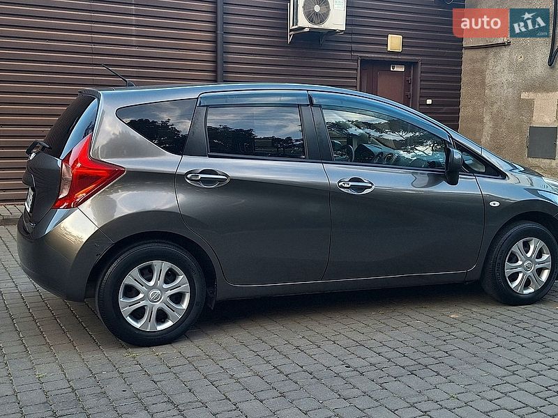 Хетчбек Nissan Note 2012 в Одесі