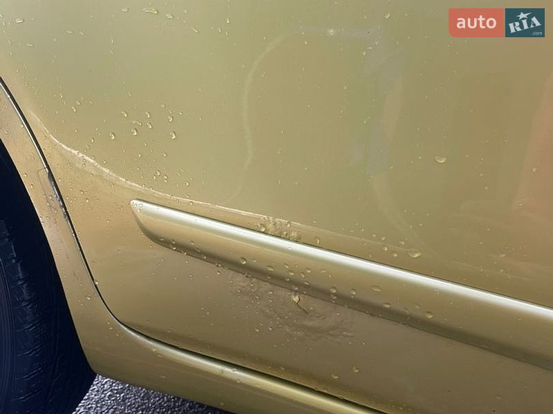 Хэтчбек Nissan Note 2007 в Киеве