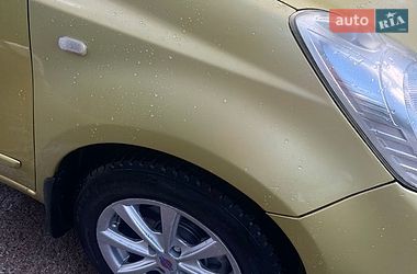 Хэтчбек Nissan Note 2007 в Киеве