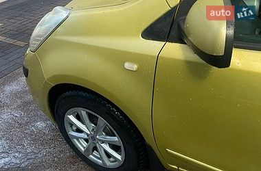 Хэтчбек Nissan Note 2007 в Киеве