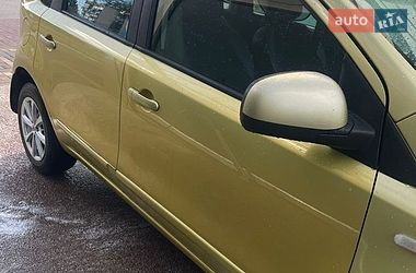 Хэтчбек Nissan Note 2007 в Киеве