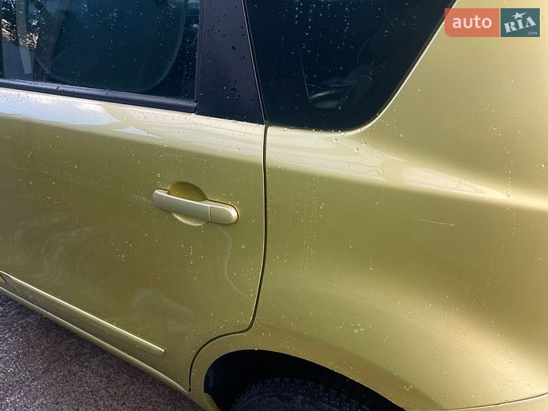 Хэтчбек Nissan Note 2007 в Киеве