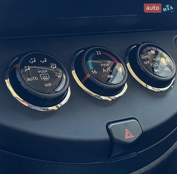 Хетчбек Nissan Note 2012 в Києві