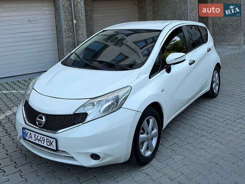 Хэтчбек Nissan Note 2014 в Ивано-Франковске