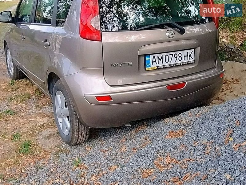 Хэтчбек Nissan Note 2008 в Шепетовке