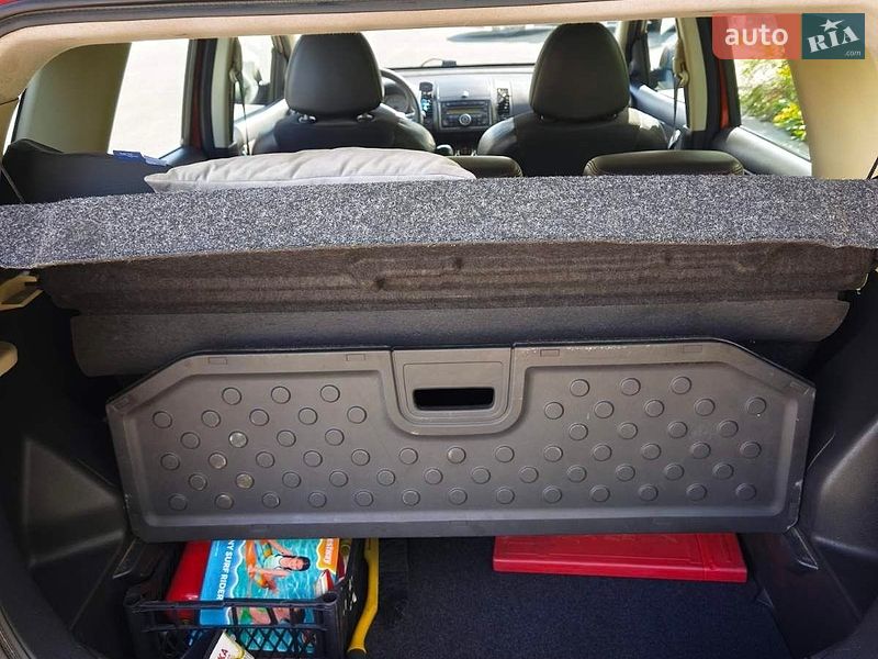 Хэтчбек Nissan Note 2008 в Днепре