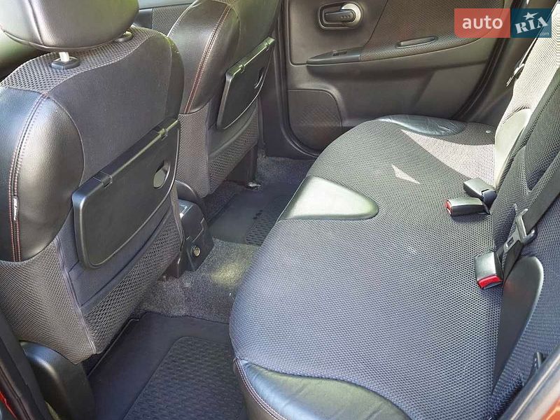 Хэтчбек Nissan Note 2008 в Днепре