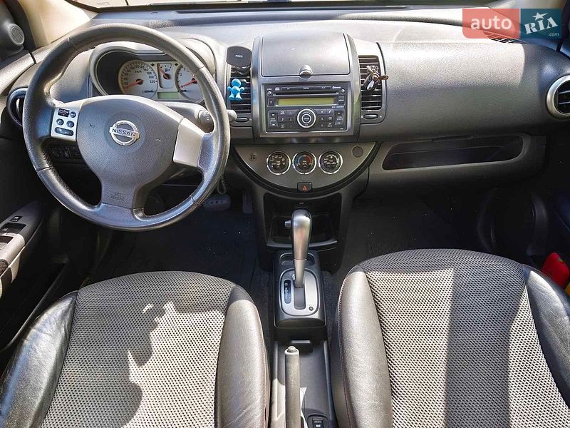 Хэтчбек Nissan Note 2008 в Днепре
