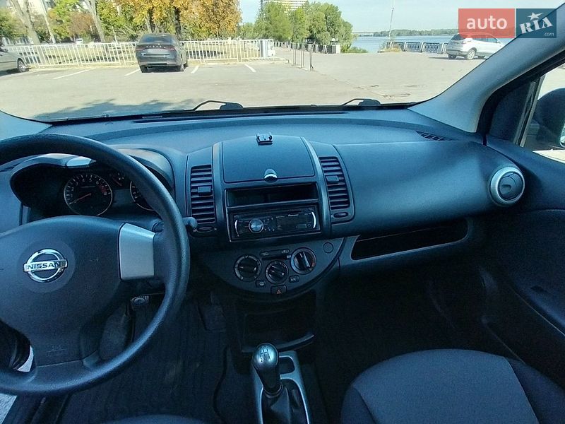 Хетчбек Nissan Note 2011 в Дніпрі