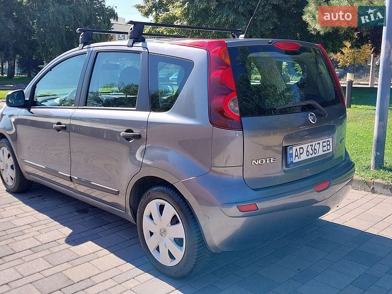 Хетчбек Nissan Note 2011 в Дніпрі