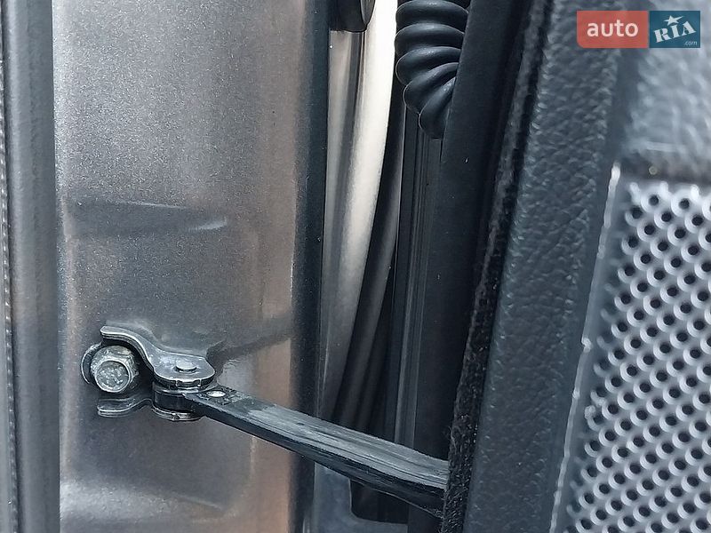 Хетчбек Nissan Note 2011 в Дніпрі