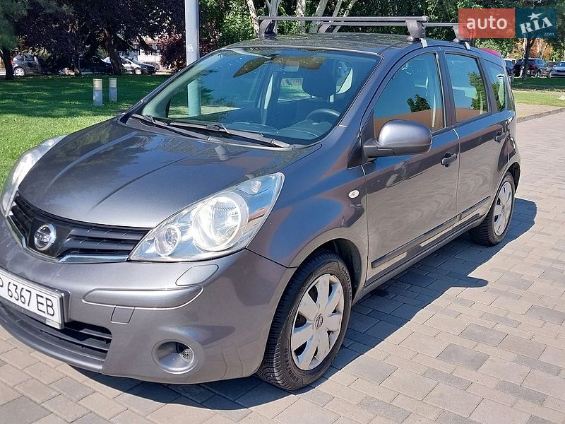 Хетчбек Nissan Note 2011 в Дніпрі