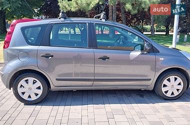Хетчбек Nissan Note 2011 в Дніпрі
