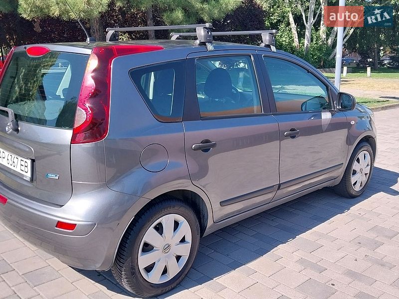 Хетчбек Nissan Note 2011 в Дніпрі