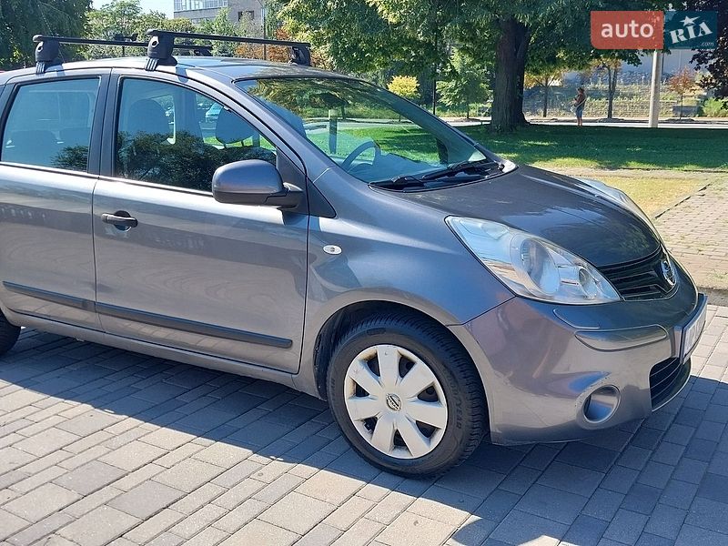 Хетчбек Nissan Note 2011 в Дніпрі
