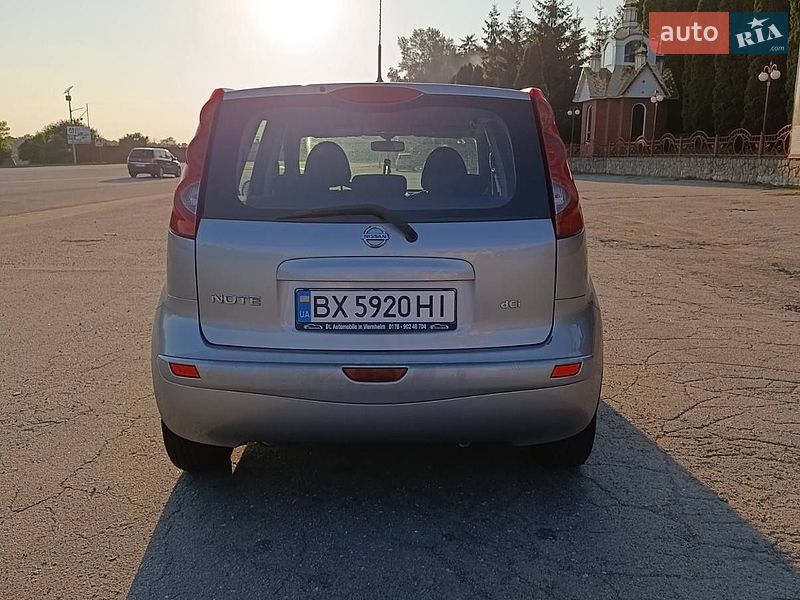 Хэтчбек Nissan Note 2008 в Хмельницком
