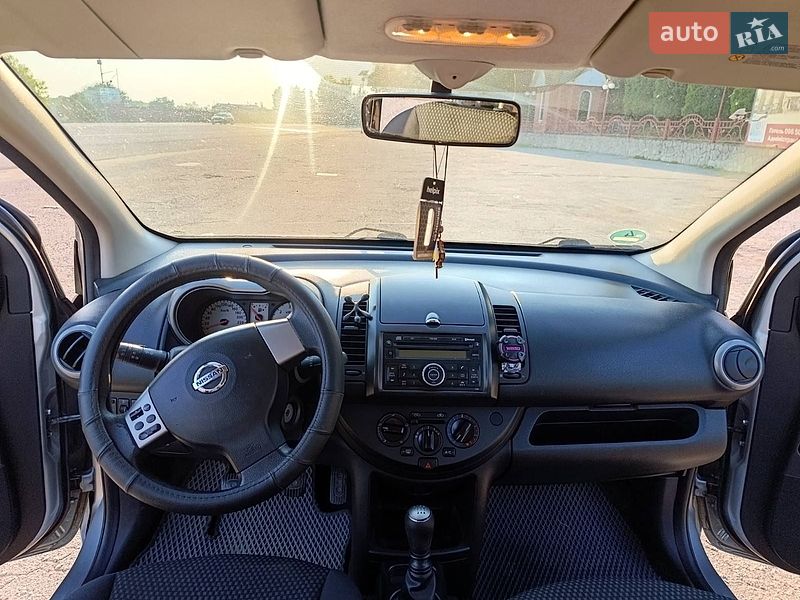 Хэтчбек Nissan Note 2008 в Хмельницком