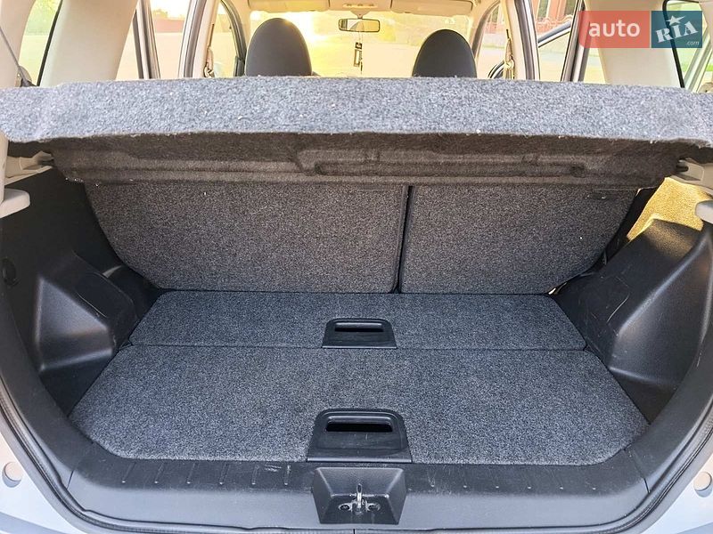 Хэтчбек Nissan Note 2008 в Хмельницком