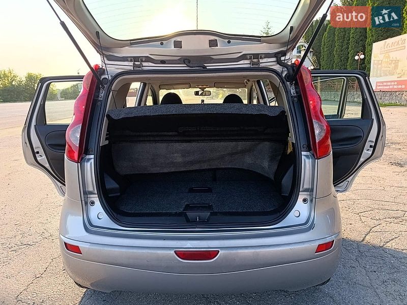 Хэтчбек Nissan Note 2008 в Хмельницком