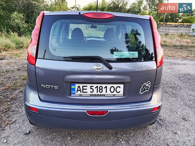 Хэтчбек Nissan Note 2008 в Днепре