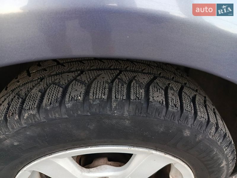 Хэтчбек Nissan Note 2008 в Днепре