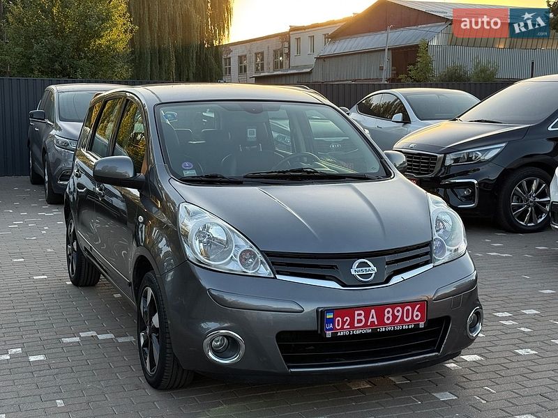 Хетчбек Nissan Note 2012 в Вінниці