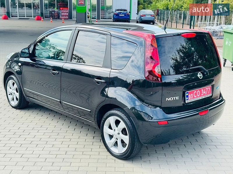 Хетчбек Nissan Note 2009 в Житомирі