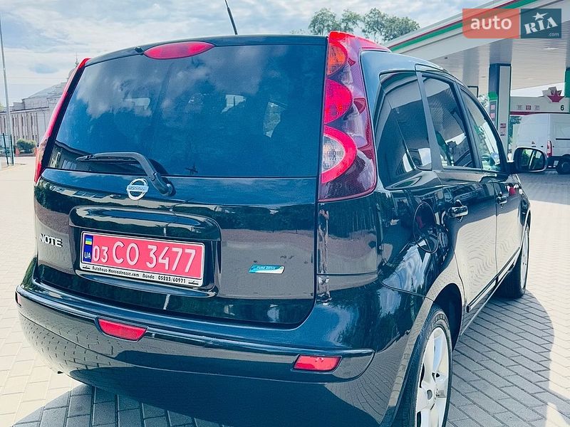 Хетчбек Nissan Note 2009 в Житомирі