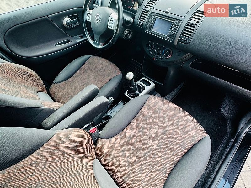 Хетчбек Nissan Note 2009 в Житомирі