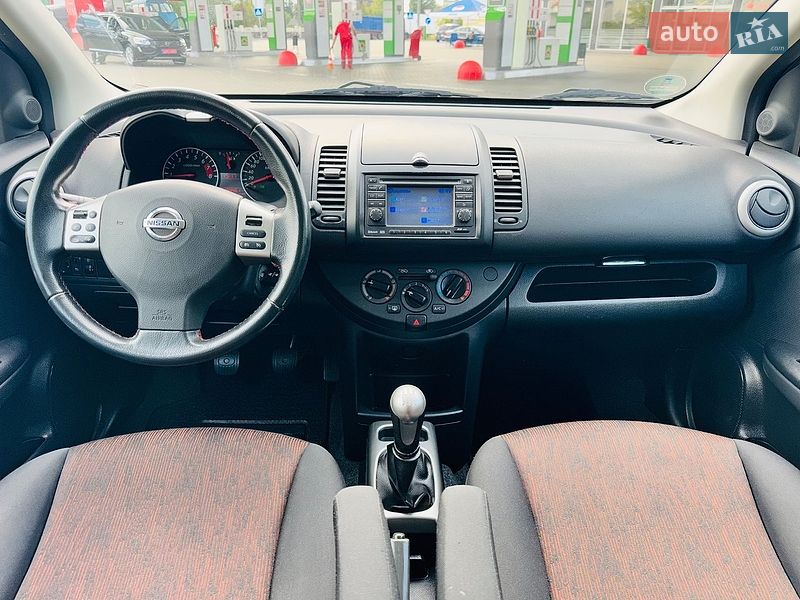 Хетчбек Nissan Note 2009 в Житомирі