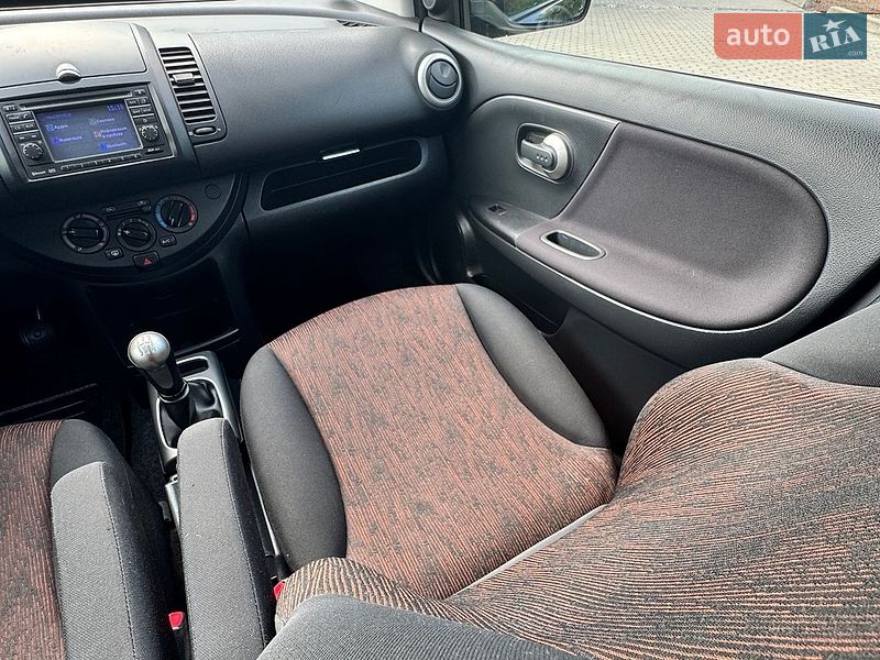 Хетчбек Nissan Note 2009 в Житомирі