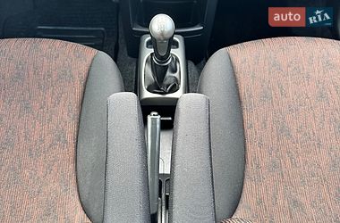 Хетчбек Nissan Note 2009 в Житомирі