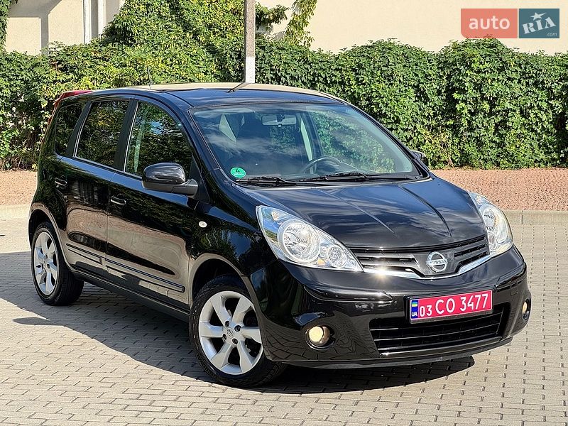 Хетчбек Nissan Note 2009 в Житомирі