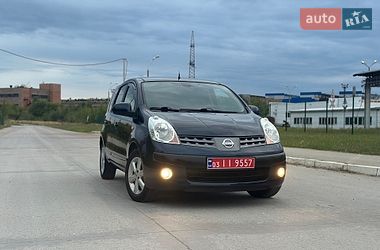 Хэтчбек Nissan Note 2007 в Коростене