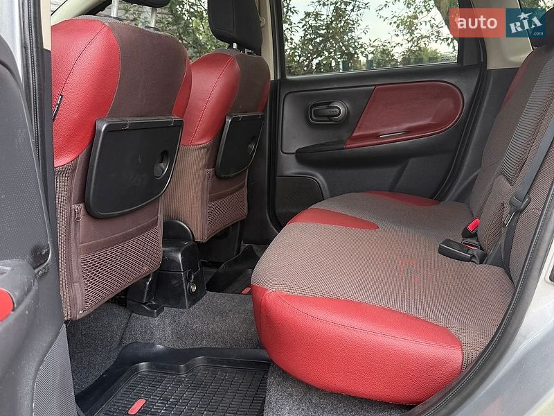 Хэтчбек Nissan Note 2007 в Полтаве фото 8 Хэтчбек Nissan Note 2007 в Полтаве
