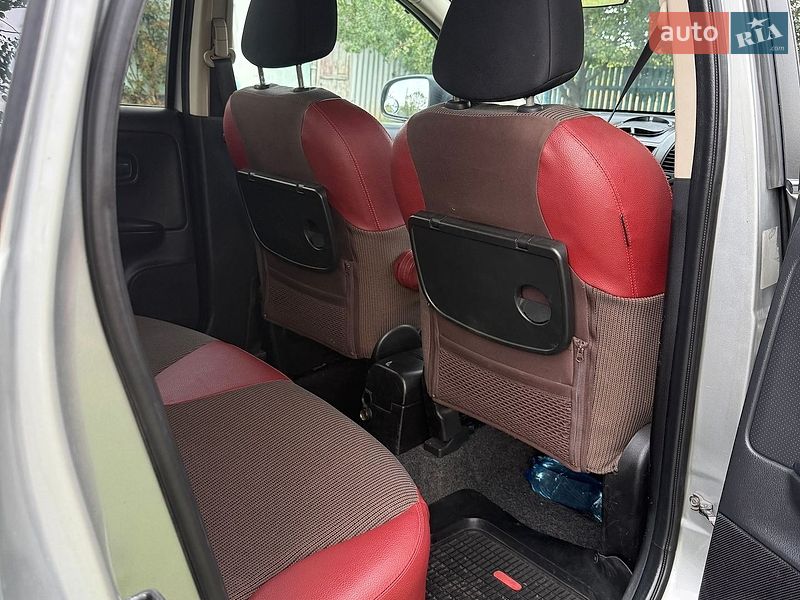 Хэтчбек Nissan Note 2007 в Полтаве фото 9 Хэтчбек Nissan Note 2007 в Полтаве