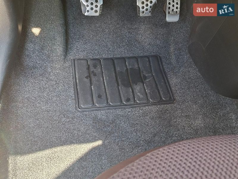Хетчбек Nissan Note 2008 в Кагарлику фото 33 Хетчбек Nissan Note 2008 в Кагарлику