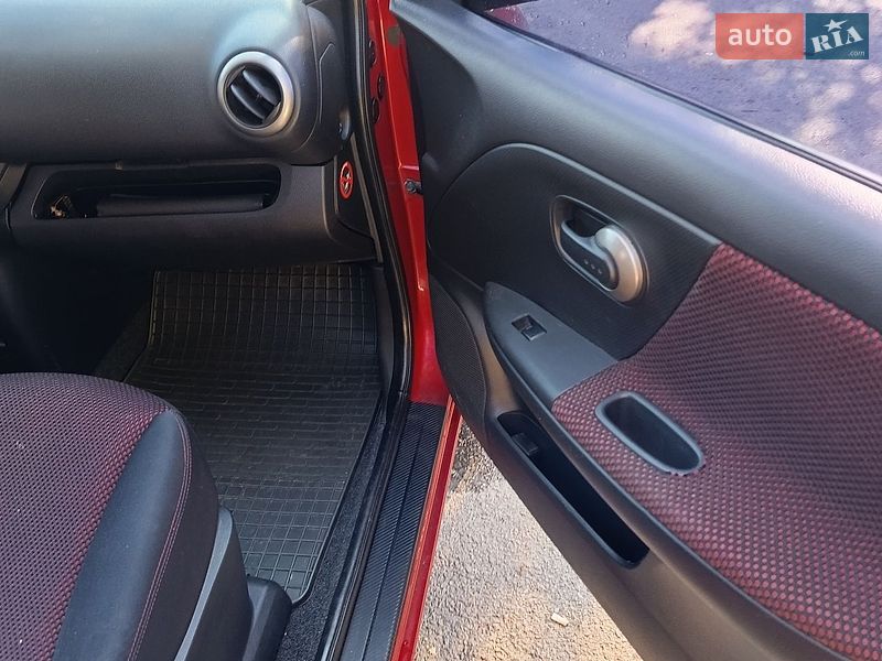 Хэтчбек Nissan Note 2007 в Киеве фото 20 Хэтчбек Nissan Note 2007 в Киеве