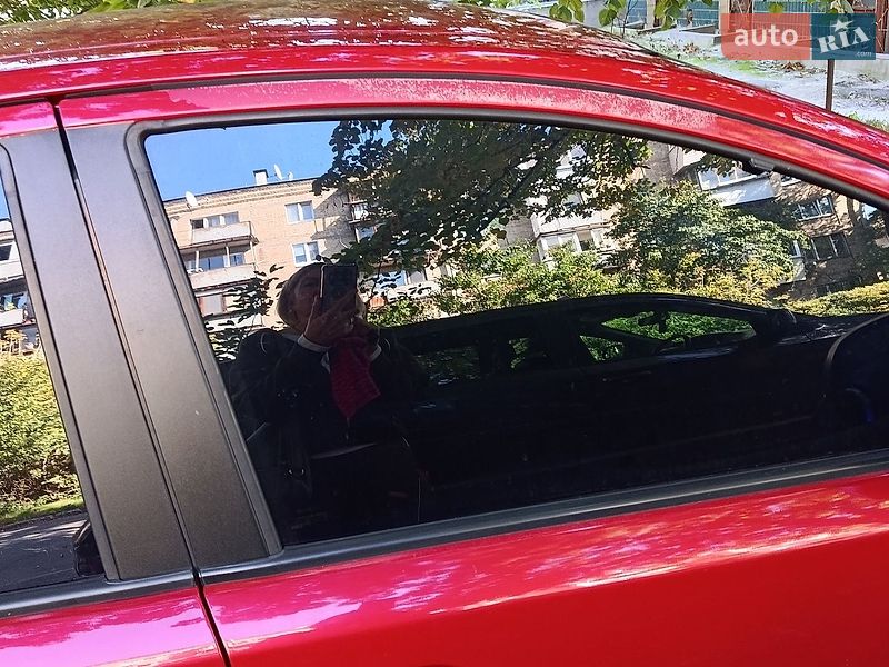 Хэтчбек Nissan Note 2007 в Киеве фото 35 Хэтчбек Nissan Note 2007 в Киеве