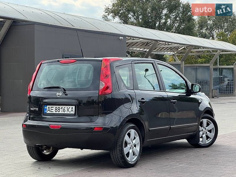 Хэтчбек Nissan Note 2008 в Днепре