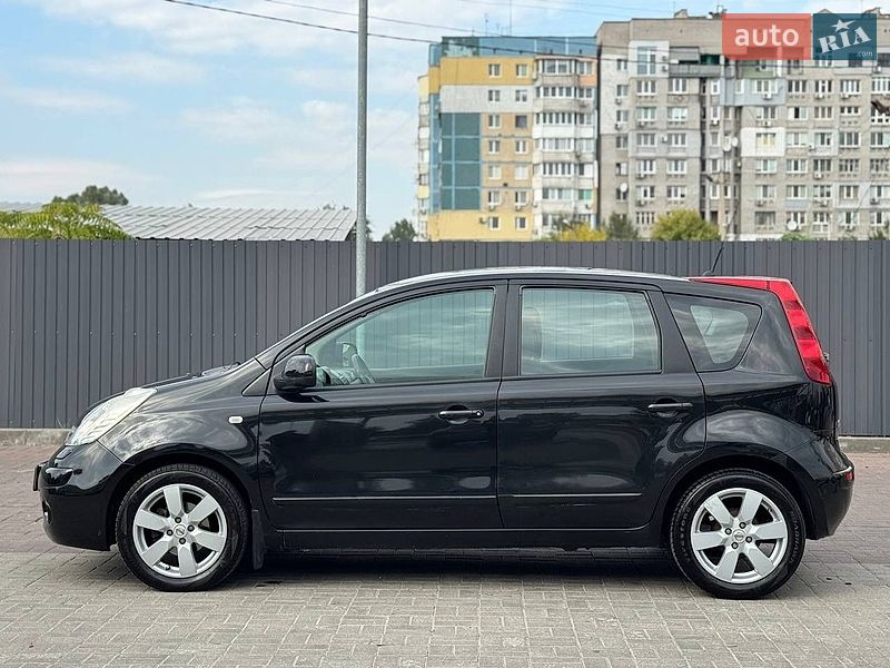 Хэтчбек Nissan Note 2008 в Днепре