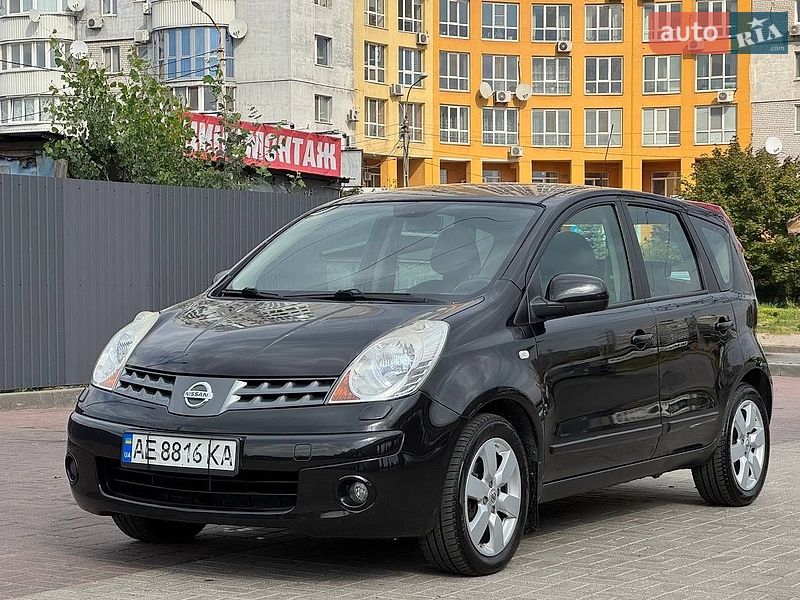 Хэтчбек Nissan Note 2008 в Днепре