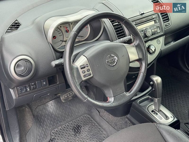 Хэтчбек Nissan Note 2008 в Днепре
