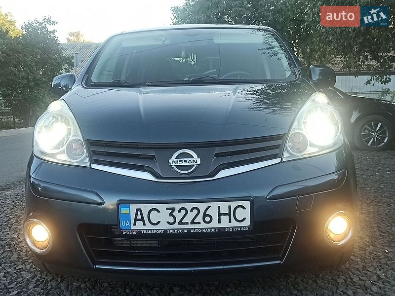 Хэтчбек Nissan Note 2012 в Владимире Хэтчбек Nissan Note 2012 в Владимире