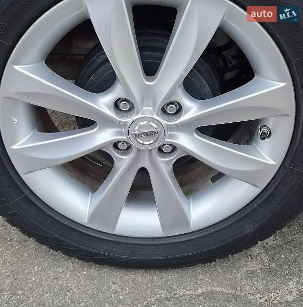 Хэтчбек Nissan Note 2013 в Киеве