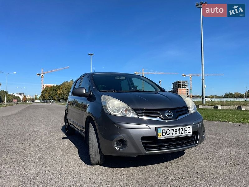 2013 Nissan Note, VIN SJNFAAE11U2222226:plate — фото 1 (autoria)